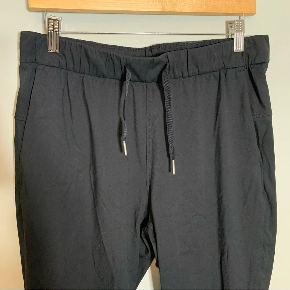 CRZ Yoga‎ black pull on elastic waist straight leg drawstring athletic pants